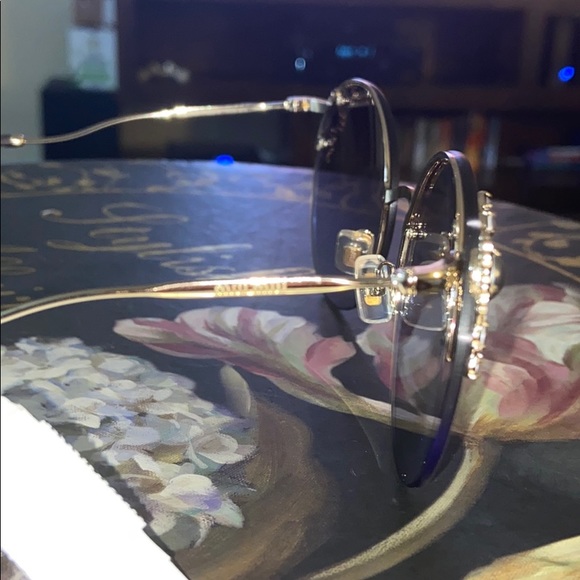 Miu miu sunglasses ? NWOT main image 7